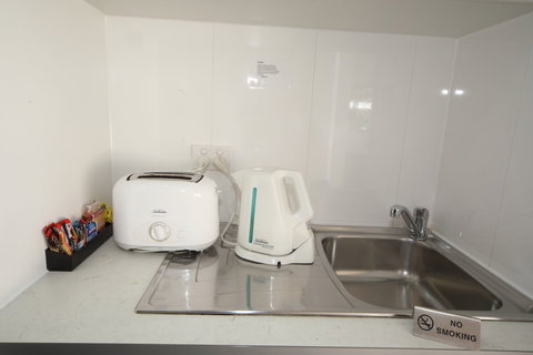 Route 66 Motor Inn - Kawana Tourism 12