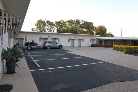 Route 66 Motor Inn - Kawana Tourism 13