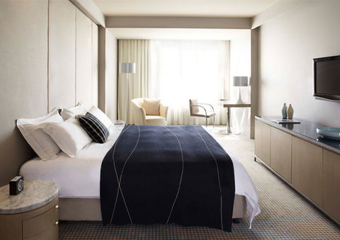 Hotel Realm - Kawana Tourism 2