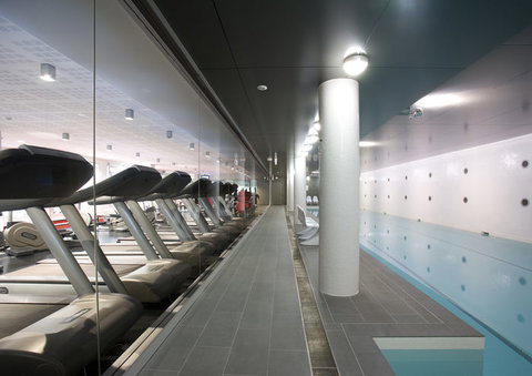 Hotel Realm - Kawana Tourism 3