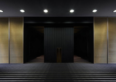 Hotel Realm - Kawana Tourism 9