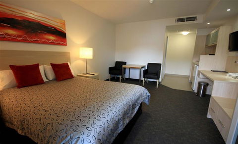 Jephson Hotel - Kawana Tourism 8