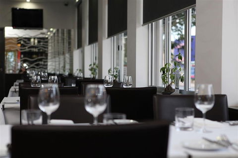Jephson Hotel - Kawana Tourism 10