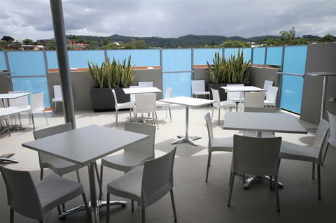 Jephson Hotel - Kawana Tourism 11