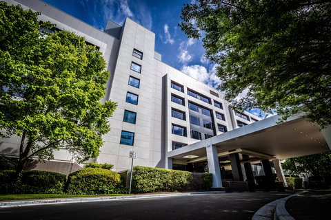 Crowne Plaza Canberra - Kawana Tourism 1