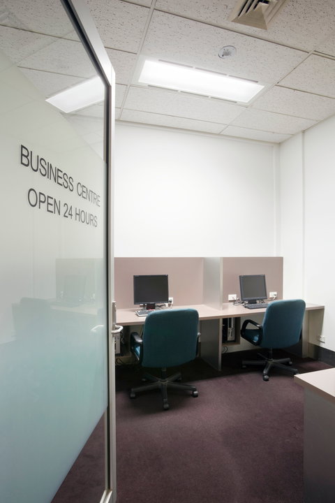 Crowne Plaza Canberra - Kawana Tourism 16