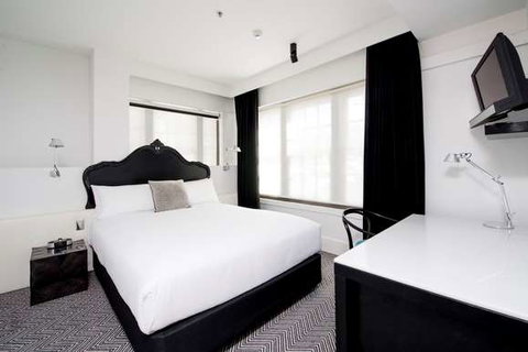 Peppers Gallery Hotel, Canberra - Kawana Tourism 4
