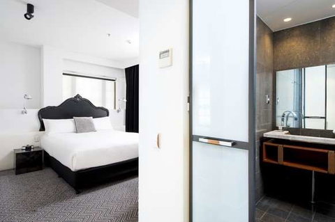 Peppers Gallery Hotel, Canberra - Kawana Tourism 6