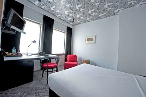 Peppers Gallery Hotel, Canberra - Kawana Tourism 9