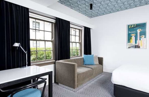 Peppers Gallery Hotel, Canberra - Kawana Tourism 10