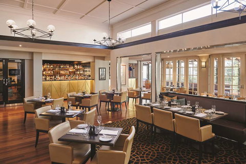 Hotel Kurrajong Canberra - Kawana Tourism 9