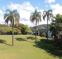 Comfort Inn Premier Coffs Harbour - Kawana Tourism