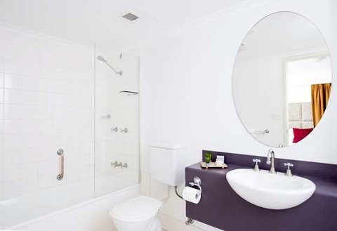 Mantra on Northbourne - Kawana Tourism 8