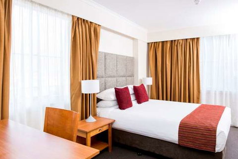 Mantra on Northbourne - Kawana Tourism 9