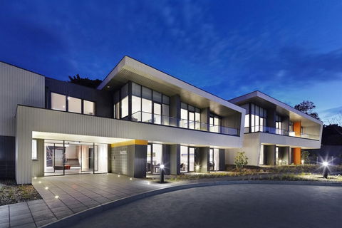 Quarters At Flinders Hotel - Kawana Tourism 0