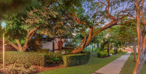 The Airport International Motel - Kawana Tourism 1