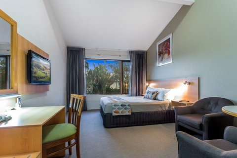 The Airport International Motel - Kawana Tourism 10