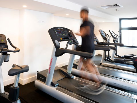 Novotel Sydney International Airport - Kawana Tourism 15