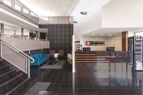 Travelodge Hobart Airport - Kawana Tourism 4
