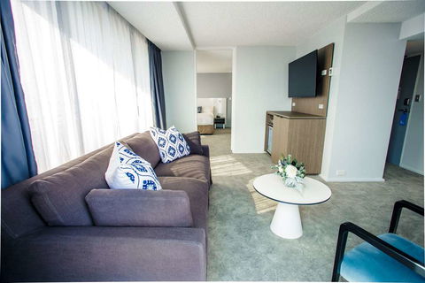 Pacific Hotel Brisbane - Kawana Tourism 5