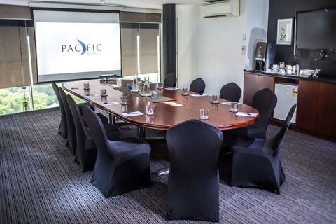 Pacific Hotel Brisbane - Kawana Tourism 10