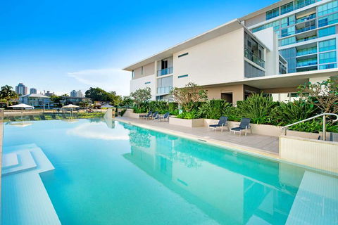 ULTIQA Freshwater Point Resort - Kawana Tourism 2