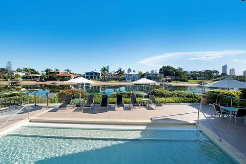 ULTIQA Freshwater Point Resort - Kawana Tourism 13