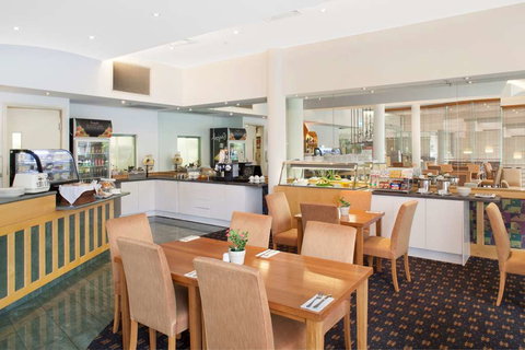 Melbourne Metropole Central - Kawana Tourism 8