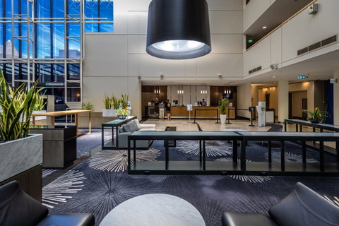 Crowne Plaza Canberra - Kawana Tourism 2