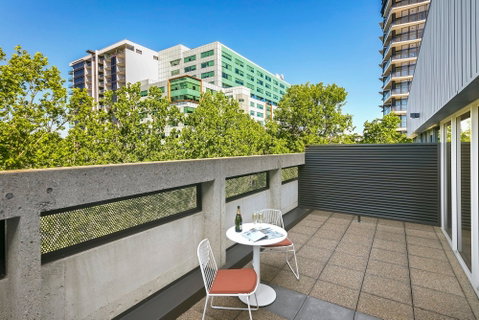 Quest Canberra City Walk - Kawana Tourism 3