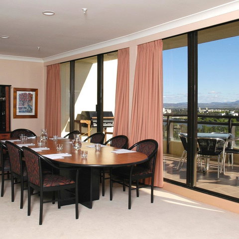 BreakFree Capital Tower - Kawana Tourism 12