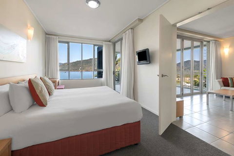 Club Wyndham Airlie Beach - Kawana Tourism 7