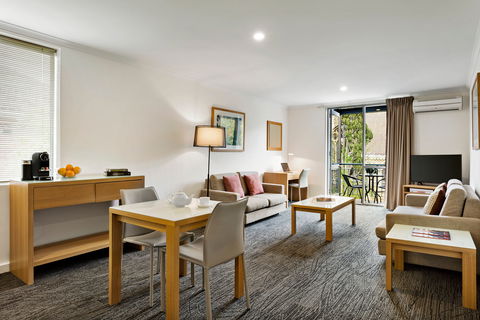 Quest St Kilda Bayside - Kawana Tourism 7