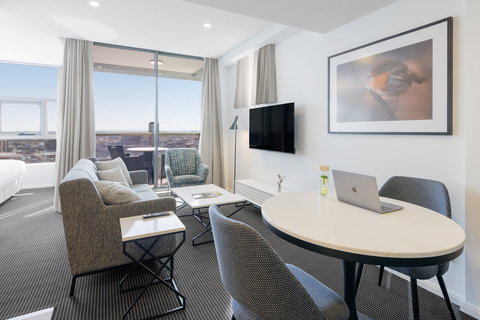 Meriton Suites Zetland - Kawana Tourism 16