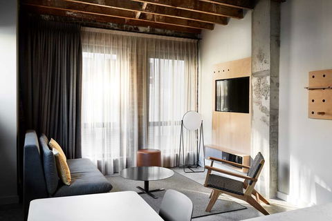 Veriu Broadway - Kawana Tourism 12
