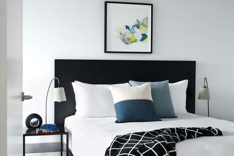 Punthill Ivanhoe Hotel - Kawana Tourism 10