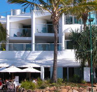 On The Beach - Kawana Tourism