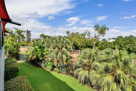 Vitina Studio Motel - Kawana Tourism 2