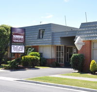 Sunrise Motor Inn - Kawana Tourism