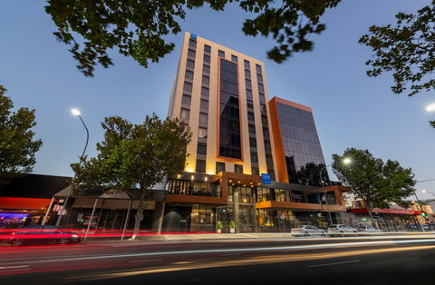 TRYP by Wyndham Pulteney Street - Kawana Tourism 0