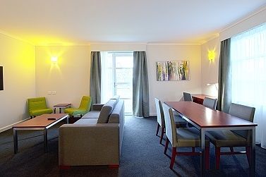 Abode Narrabundah - Kawana Tourism 0