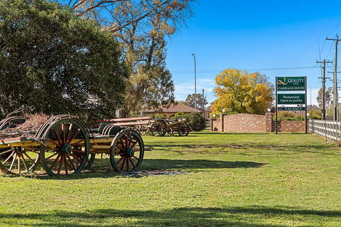 Quality Inn Carriage House - Kawana Tourism 0