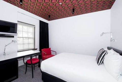 Peppers Gallery Hotel, Canberra - Kawana Tourism 2