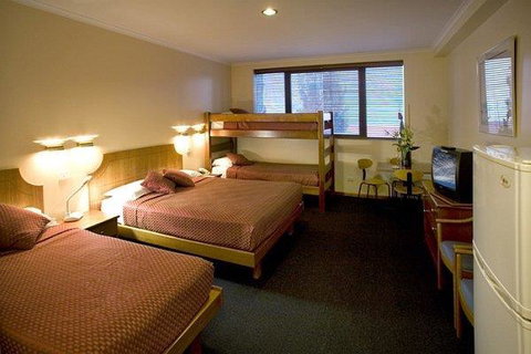Capital Executive Apt Hotel Canberra - Kawana Tourism 2