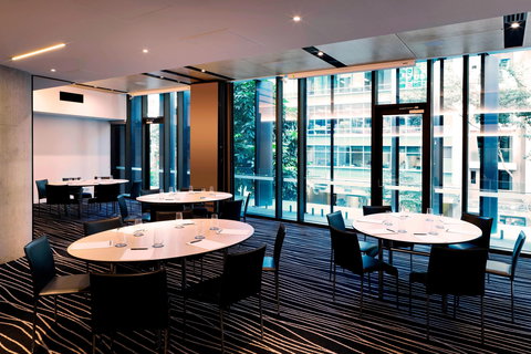 Four Points by Sheraton Brisbane - Kawana Tourism 7