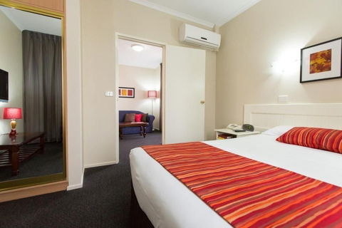 Barkly Motor Lodge - Kawana Tourism 14
