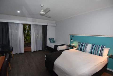 Ballina Homestead Motel - Kawana Tourism 1