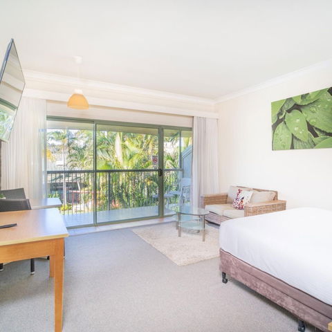 Ballina Beach Resort - Kawana Tourism 5