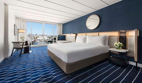 Hyatt Regency Sydney - Kawana Tourism 5