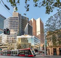 Meriton Suites Campbell Street - Kawana Tourism